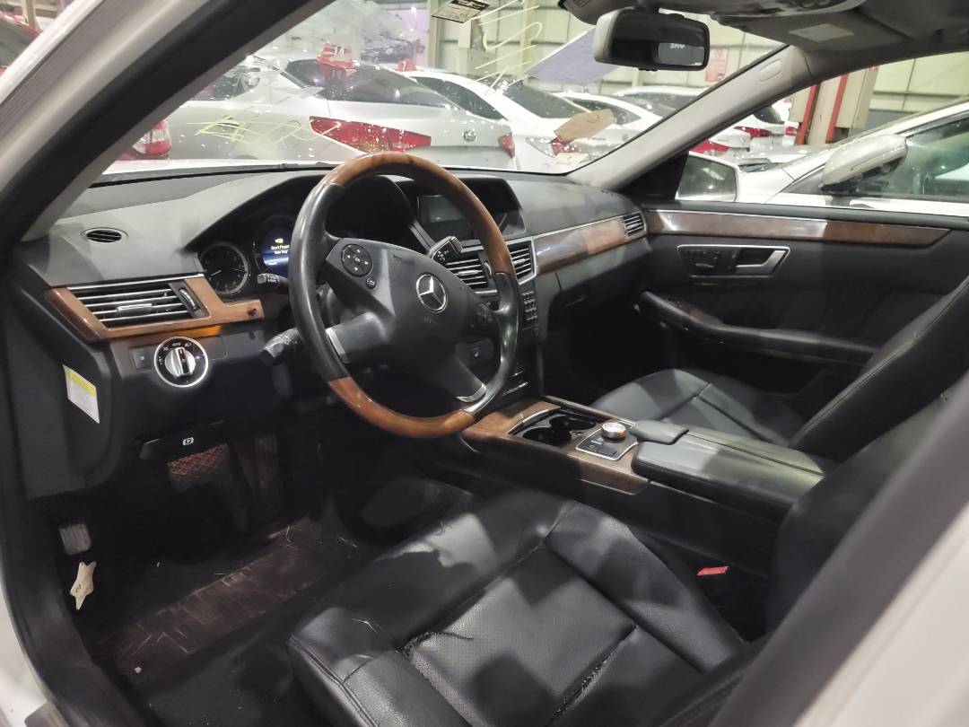 2013 MERCEDES BENZ E 350 — 178582 Miles — Lot DA766594 — Souq - Marhaba Auctions Used Cars - Image 9