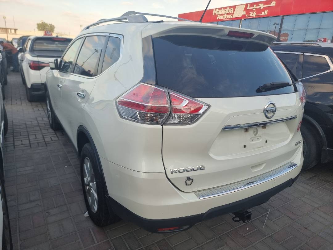 2016 NISSAN ROGUE — 180674 Miles — Lot C922214 — Ind. 12 - Marhaba Auctions Used Cars - Image 4
