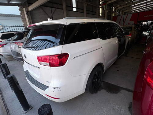 KIA SEDONA