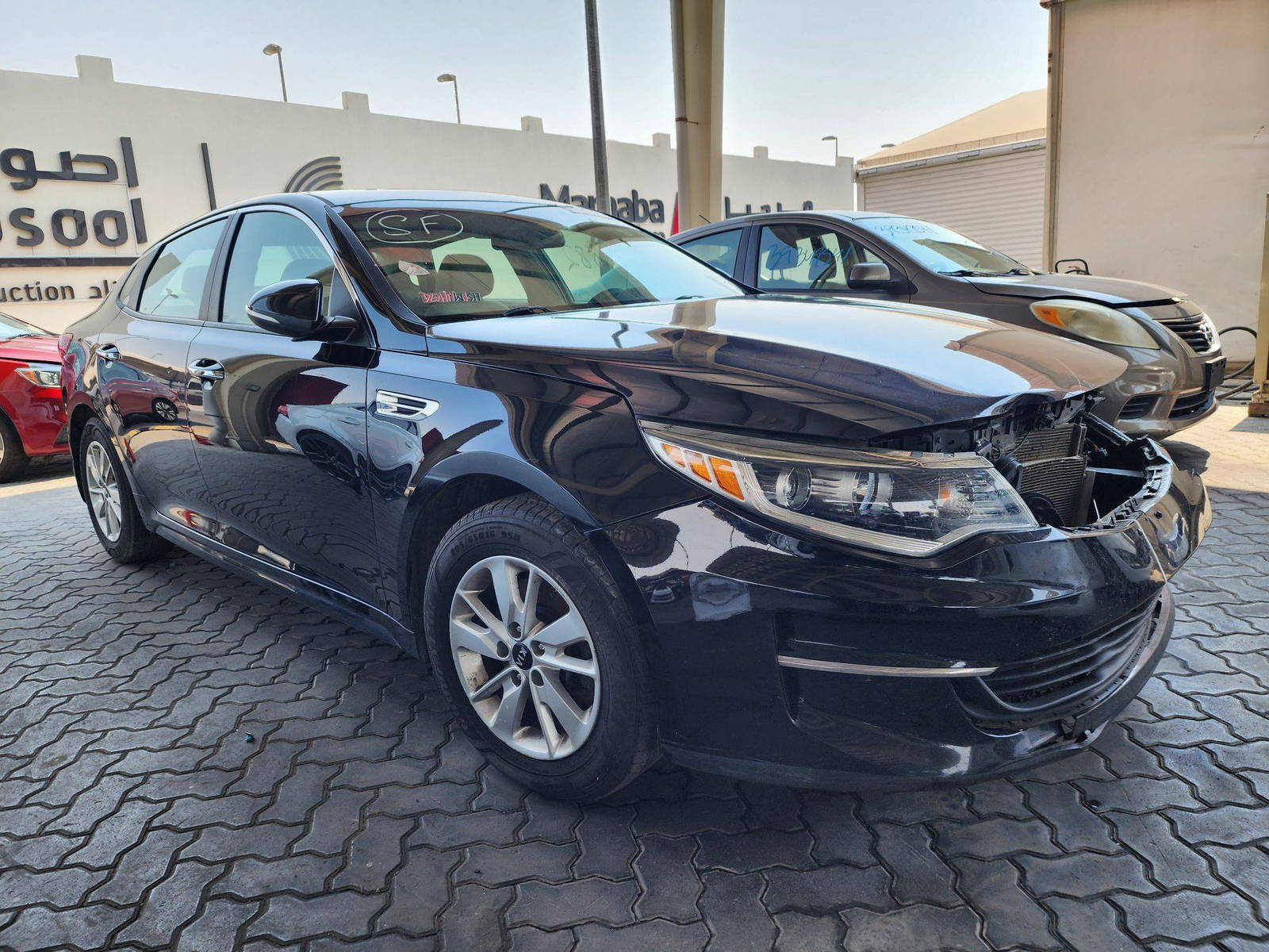 2017 KIA OPTIMA — 113882 Miles — Lot 56954584 — Souq - Marhaba Auctions Used Cars - Image 4