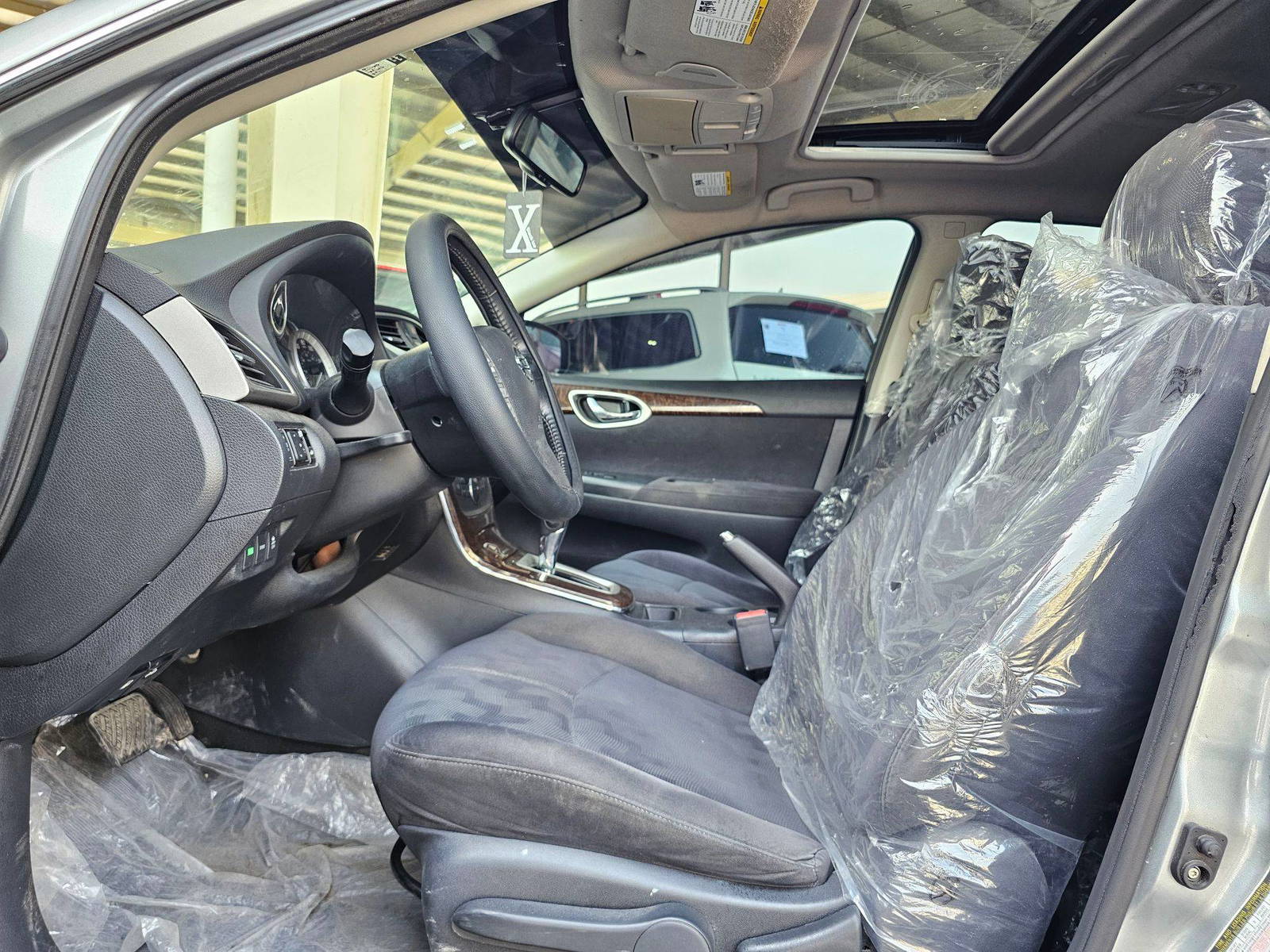 2013 NISSAN SENTRA — 136177 Miles — Lot DL722089 — Souq - Marhaba Auctions Used Cars - Image 9