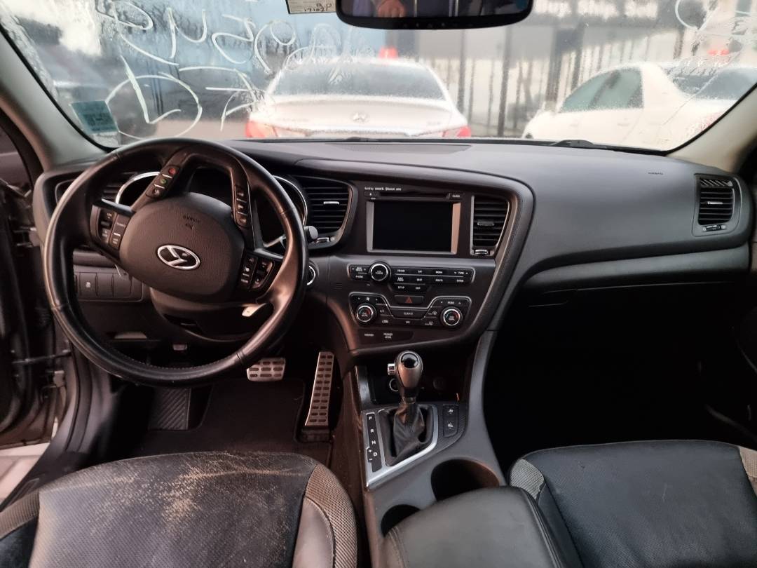 2013 KIA OPTIMA — 171021 Miles — Lot 215478 — Souq - Marhaba Auctions Used Cars - Image 8