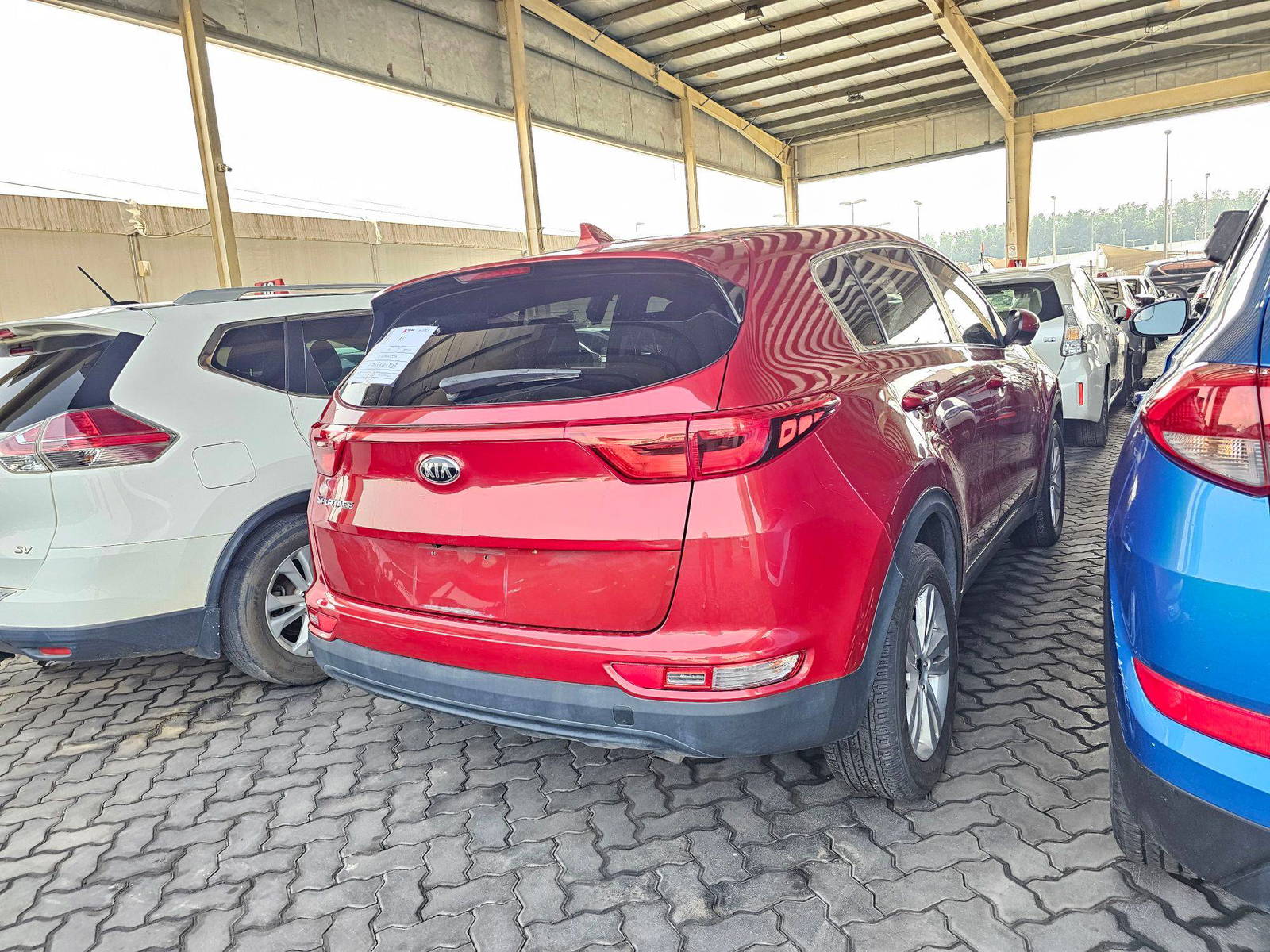 2018 KIA SPORTAGE — 99761 Miles — Lot 42496866 — Souq - Marhaba Auctions Used Cars - Image 3