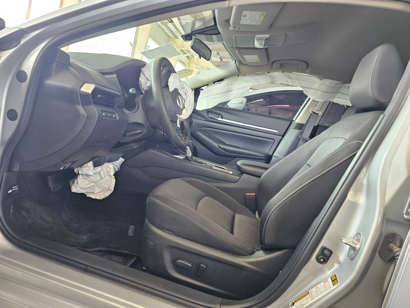 NISSAN ALTIMA 2022 - Marhaba Auction Used Cars - Image 8