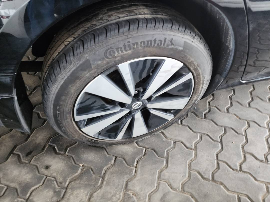 2021 NISSAN ALTIMA — 25293 Miles — Lot 37807650 - Marhaba Auctions Used Cars - Image 8