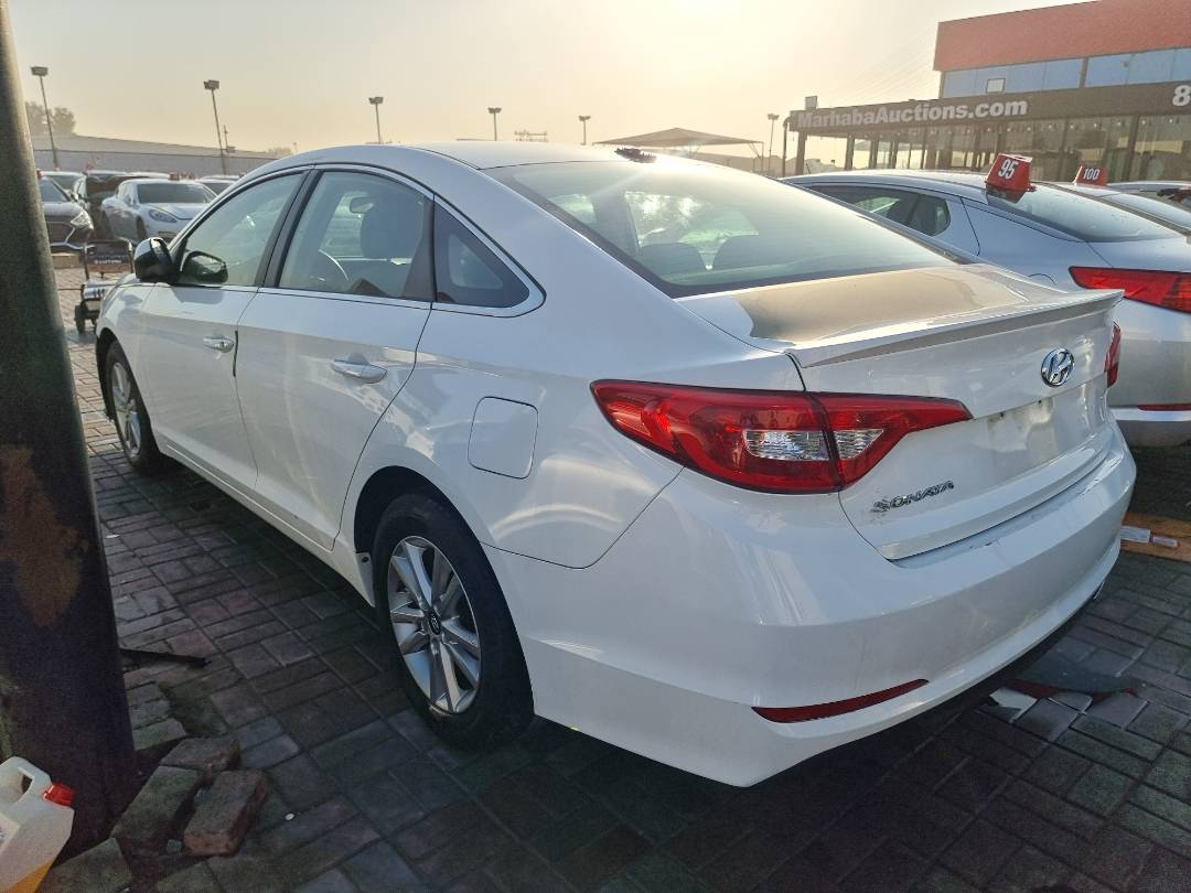 2016 HYUNDAI SONATA — 142444 Miles — Lot 214587 — Ind. 12 - Marhaba Auctions Used Cars - Image 4