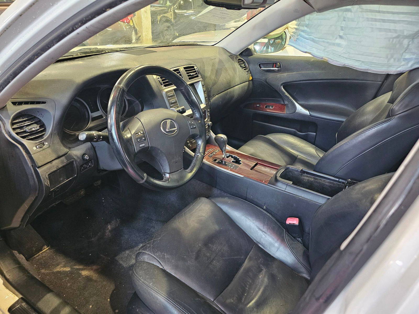 LEXUS IS 250 2007 - Marhaba Auction Used Cars - Image 8
