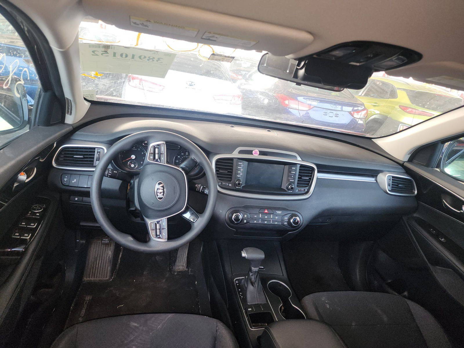 2020 KIA SORENTO — 59370 Miles — Lot 38910152 — Souq - Marhaba Auctions Used Cars - Image 7