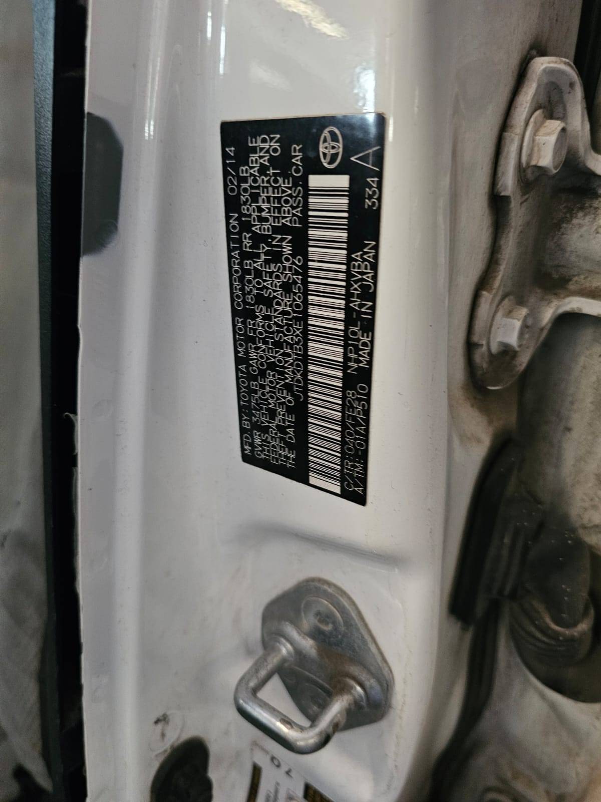 2014 TOYOTA PRIUS — 227112 Miles — Lot XE1065476 — Main - Marhaba Auctions Used Cars - Image 8