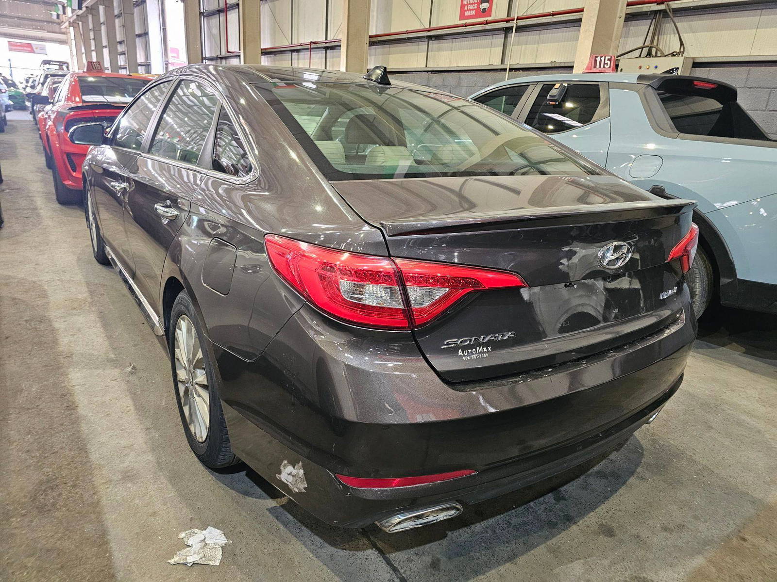 2015 HYUNDAI SONATA — 160618 Miles — Lot 23813 — Main - Marhaba Auctions Used Cars - Image 6