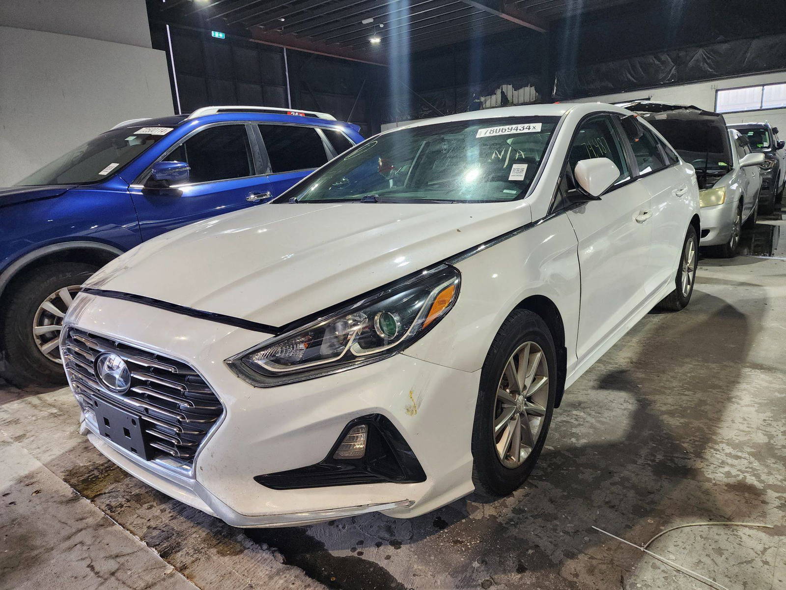 2018 HYUNDAI SONATA — 74487 Miles — Lot 20092 — Al Quoz - Marhaba Auctions Used Cars - Image 3