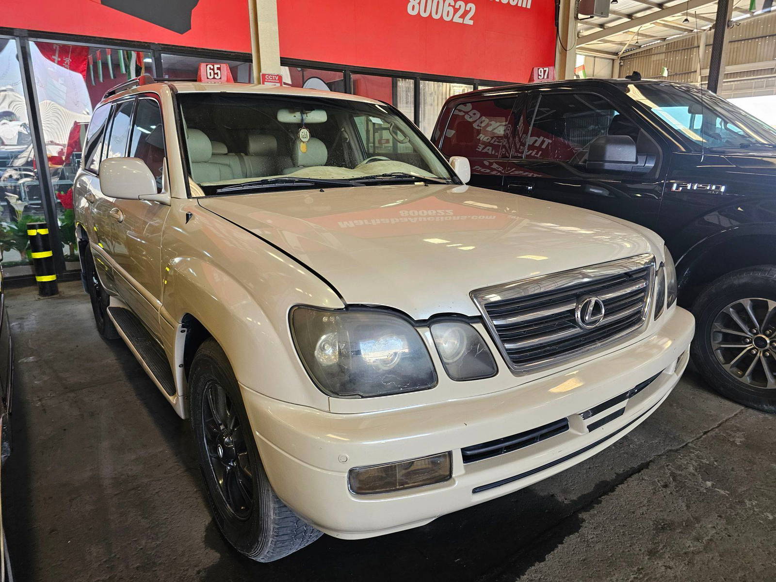 LEXUS LX 470 2004 - Marhaba Auction Used Cars - Image 4