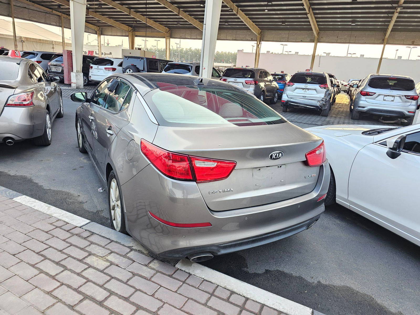 2014 KIA OPTIMA — 179450 Miles — Lot EG346890 — Souq - Marhaba Auctions Used Cars - Image 5