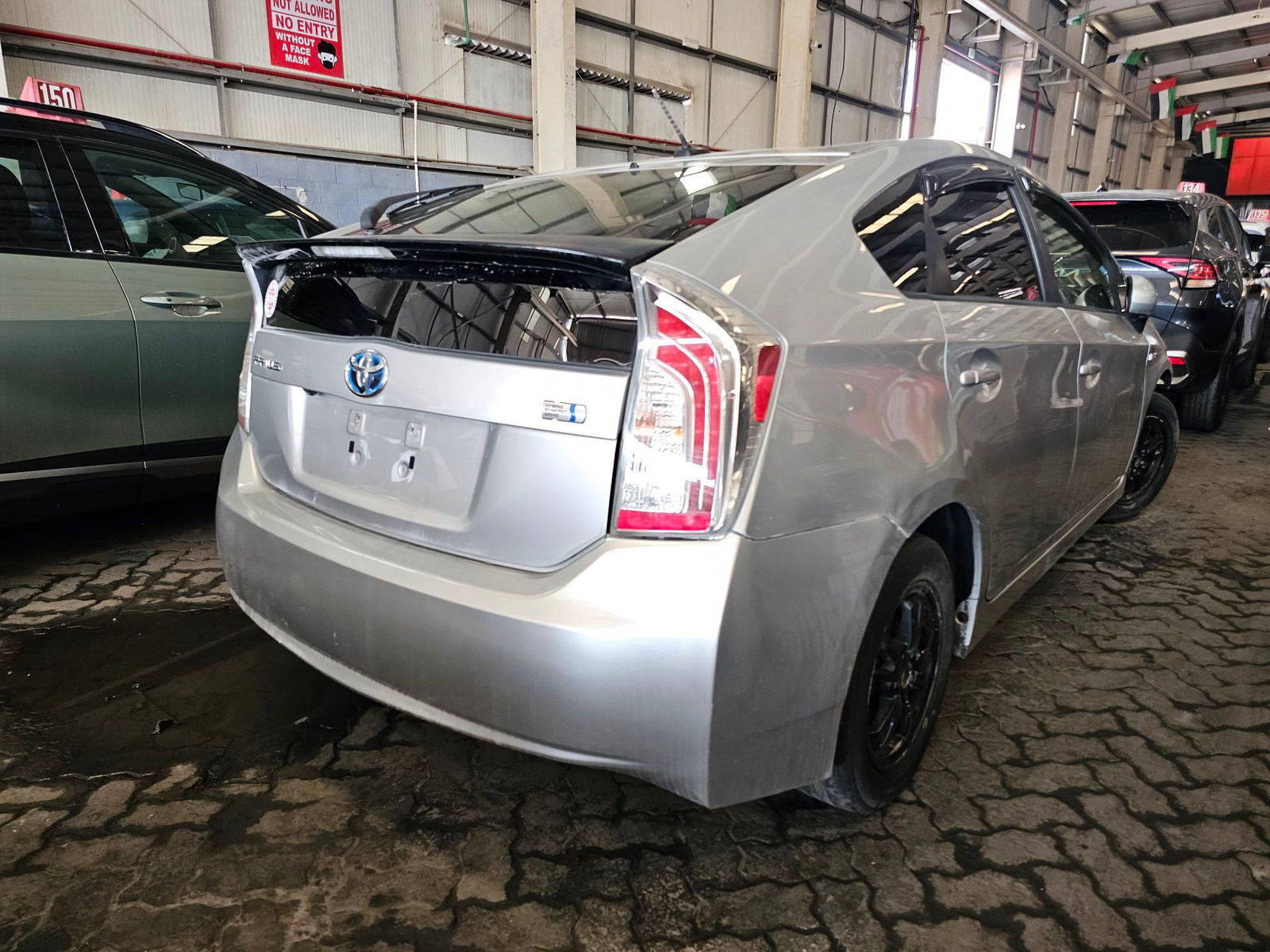 2012 TOYOTA PRIUS — 245644 Miles — Lot 5458768 — Main - Marhaba Auctions Used Cars - Image 4