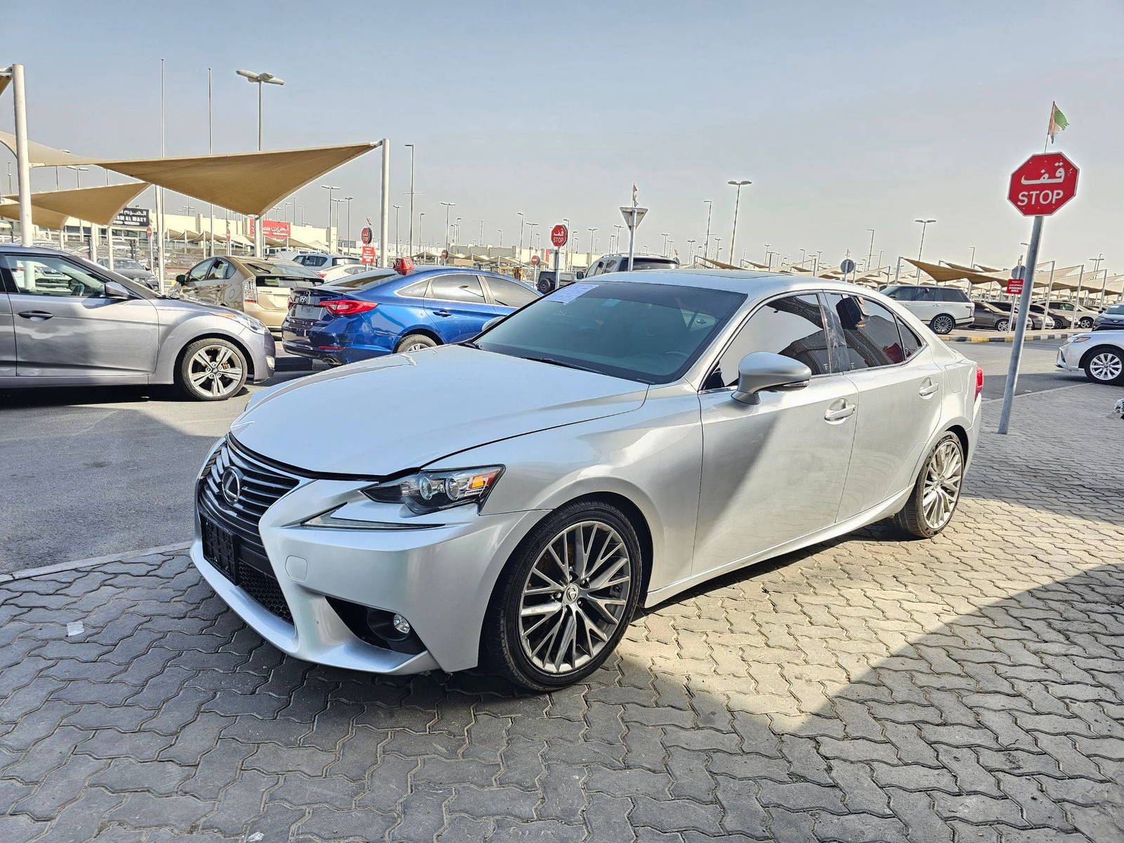 2015 LEXUS IS 250 — 149746 KM — Lot 5019621 — Souq - Marhaba Auctions Used Cars - Image 5