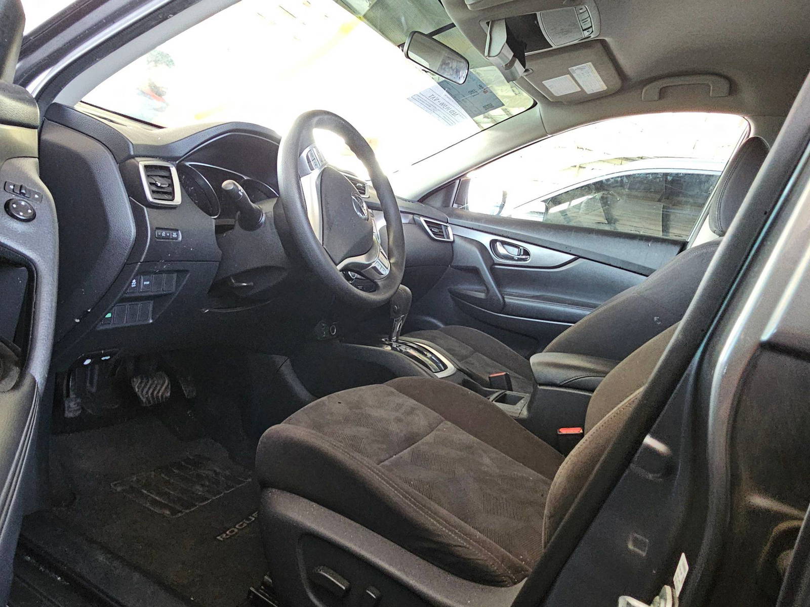 2016 NISSAN ROGUE — 147036 Miles — Lot P669795 — Souq - Marhaba Auctions Used Cars - Image 8