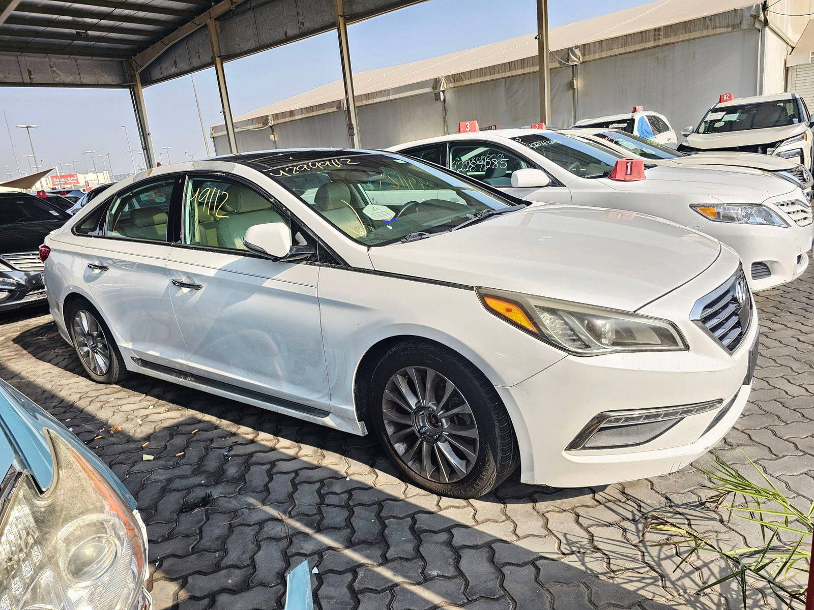 2015 HYUNDAI SONATA — 177360 Miles — Lot H035679 — Souq - Marhaba Auctions Used Cars - Image 3