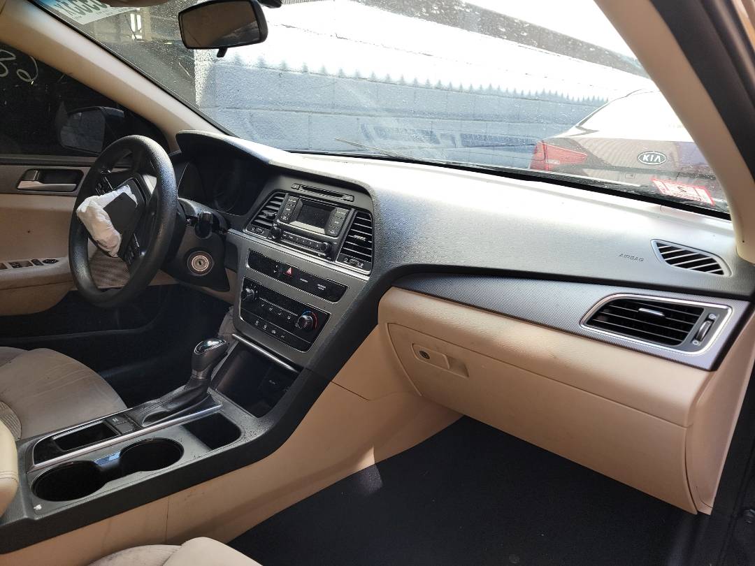 2015 HYUNDAI SONATA — 93976 Miles — Lot 68548953 - Marhaba Auctions Used Cars - Image 5