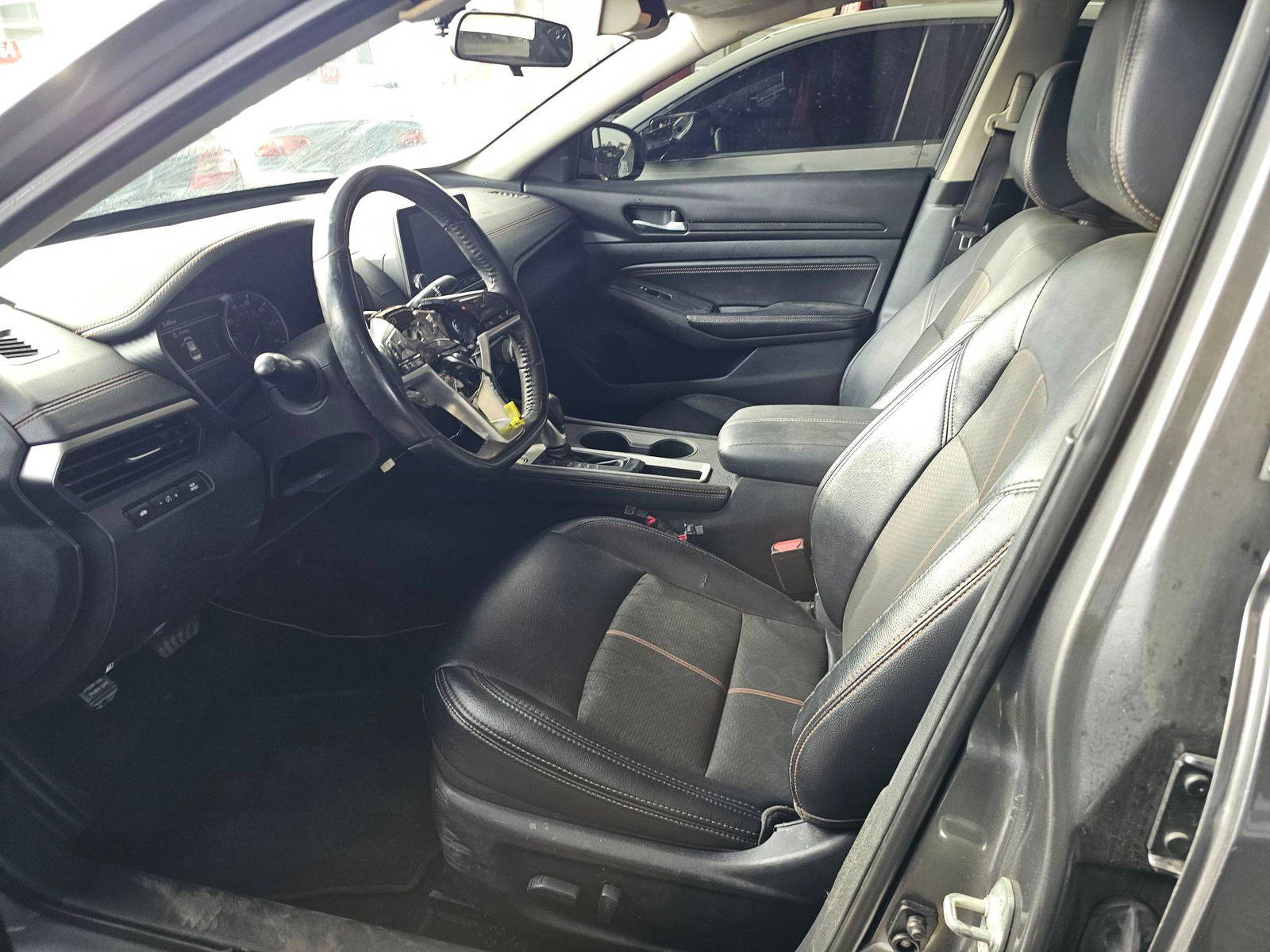 2019 NISSAN ALTIMA — 83736 Miles — Lot KC103906 — Souq - Marhaba Auctions Used Cars - Image 8