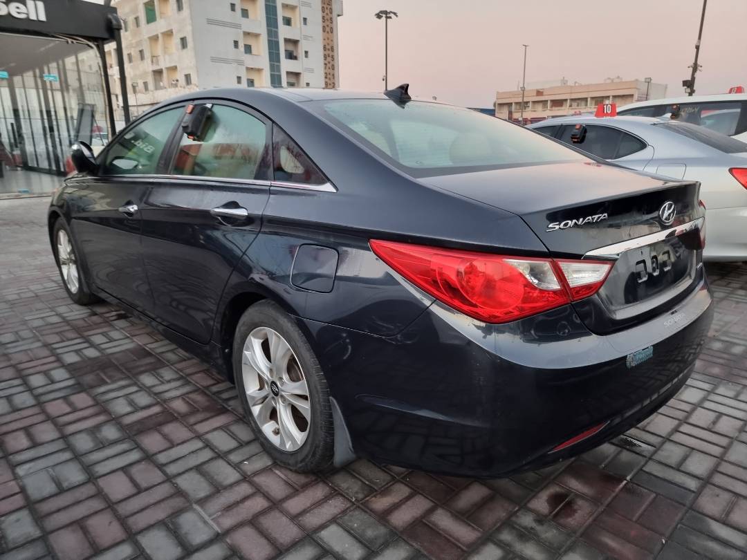 2013 HYUNDAI SONATA — 154907 Miles — Lot 215478 — Ind. 12 - Marhaba Auctions Used Cars - Image 5