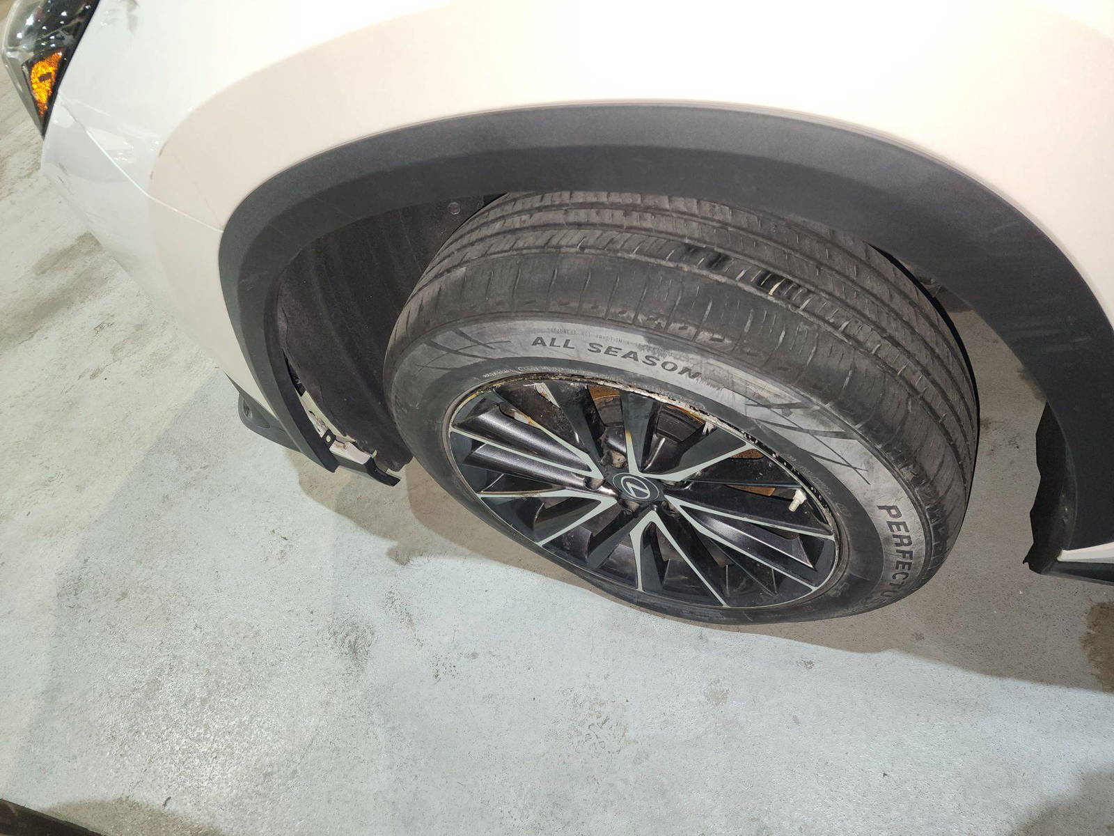 LEXUS NX 350 2022 - Marhaba Auction Used Cars - Image 12