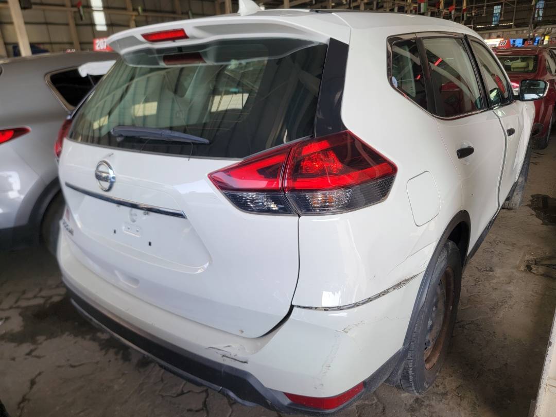 2018 NISSAN ROGUE — 104134 Miles — Lot 42508404 - Marhaba Auctions Used Cars - Image 3