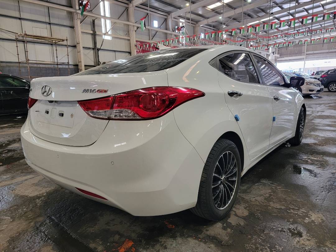 2011 HYUNDAI AVANTE — 144420 KM — Lot BU027517 — Main - Marhaba Auctions Used Cars - Image 3