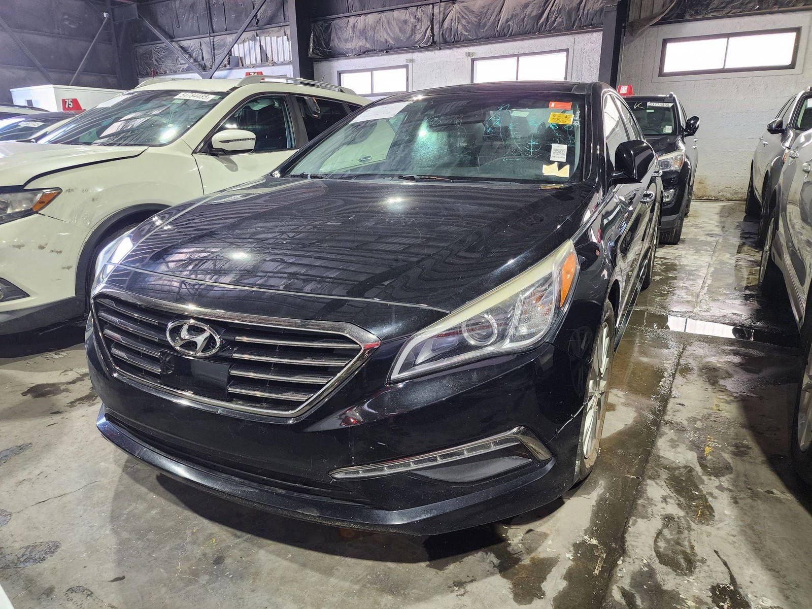 2015 HYUNDAI SONATA — 172114 Miles — Lot 121537 — Al Quoz - Marhaba Auctions Used Cars - Image 6