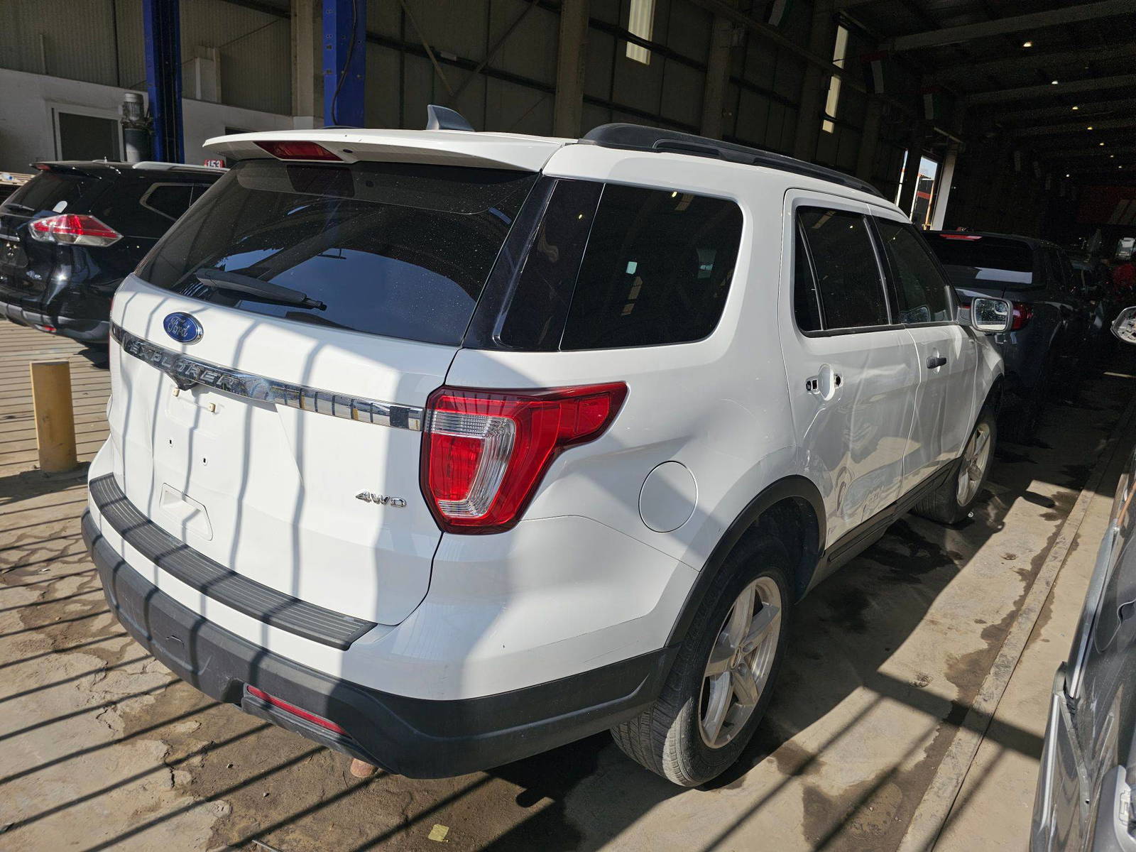 FORD EXPLORER 2018 - Marhaba Auction Used Cars - Image 5