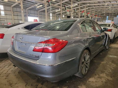 2014 HYUNDAI GENESIS at Marhaba Auctions