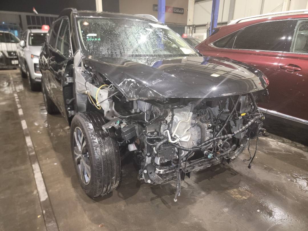 2019 NISSAN ROGUE — 40181 Miles — Lot 68651463 - Marhaba Auctions Used Cars - Image 4