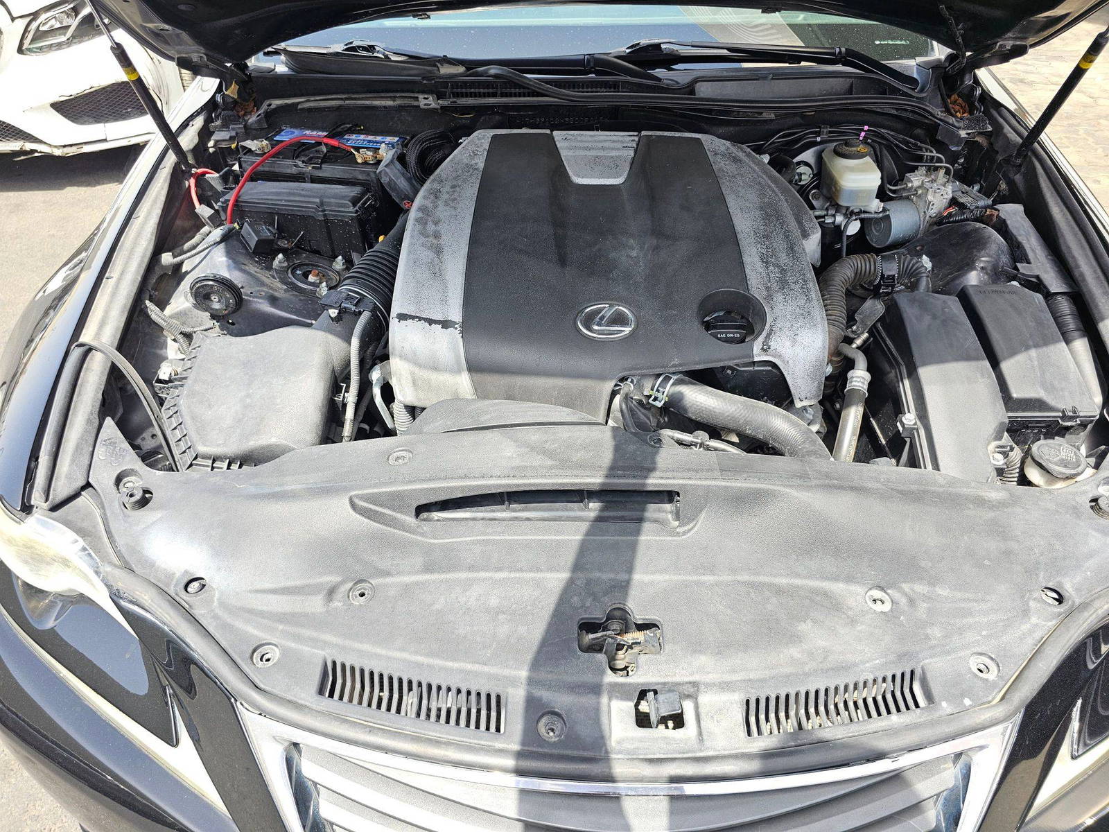 2014 LEXUS IS 250 — 127567 Miles — Lot XE5009449 — Souq - Marhaba Auctions Used Cars - Image 12
