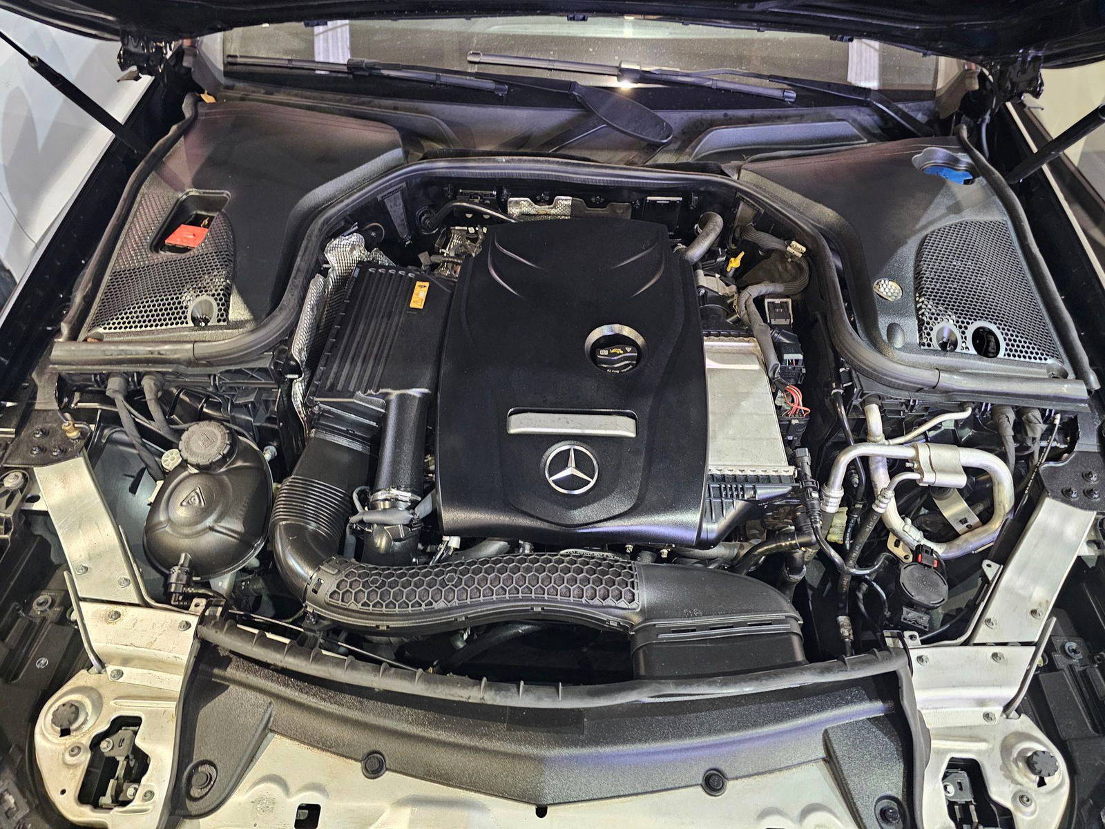 2017 MERCEDES BENZ E-300 — 184053 Miles — Lot 46658475 — Main - Marhaba Auctions Used Cars - Image 12
