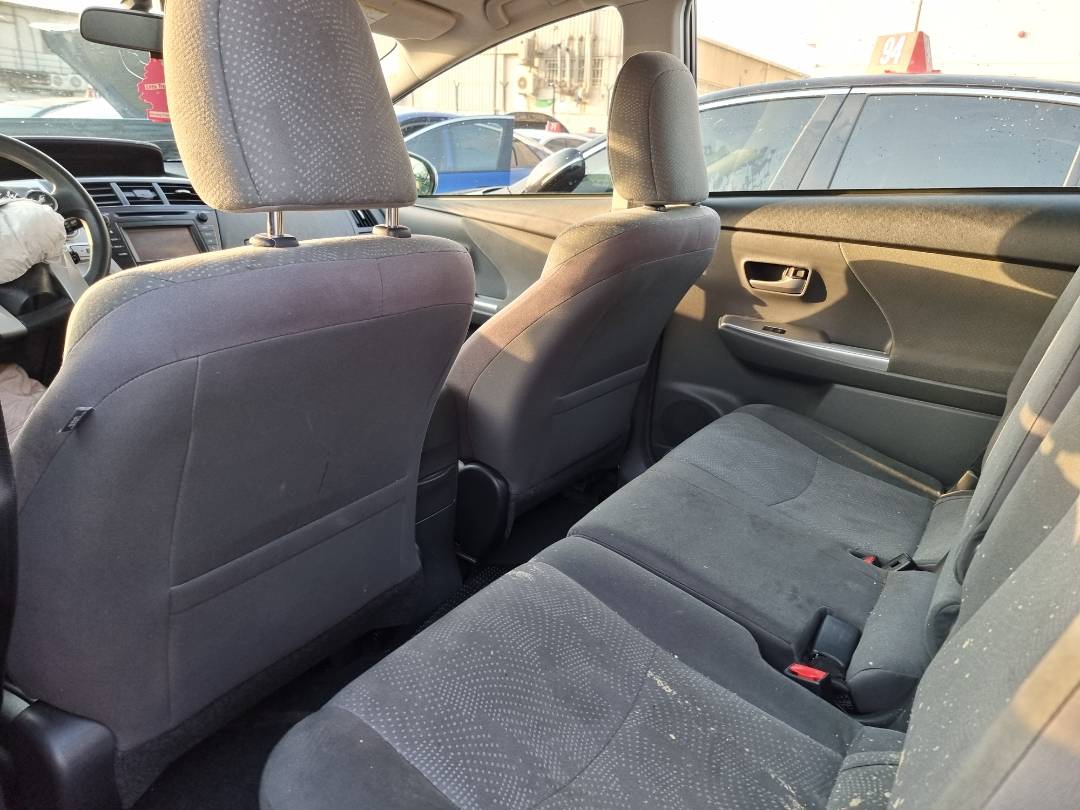 2014 TOYOTA PRIUS V — 129239 Miles — Lot 13406 — Ind. 12 - Marhaba Auctions Used Cars - Image 7
