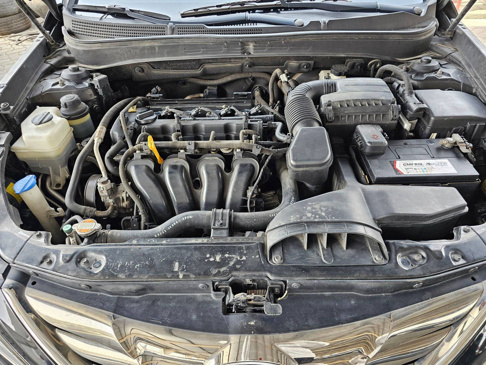 2010 HYUNDAI SONATA — 136985 KM — Lot 001179 — Souq - Marhaba Auctions Used Cars - Image 11