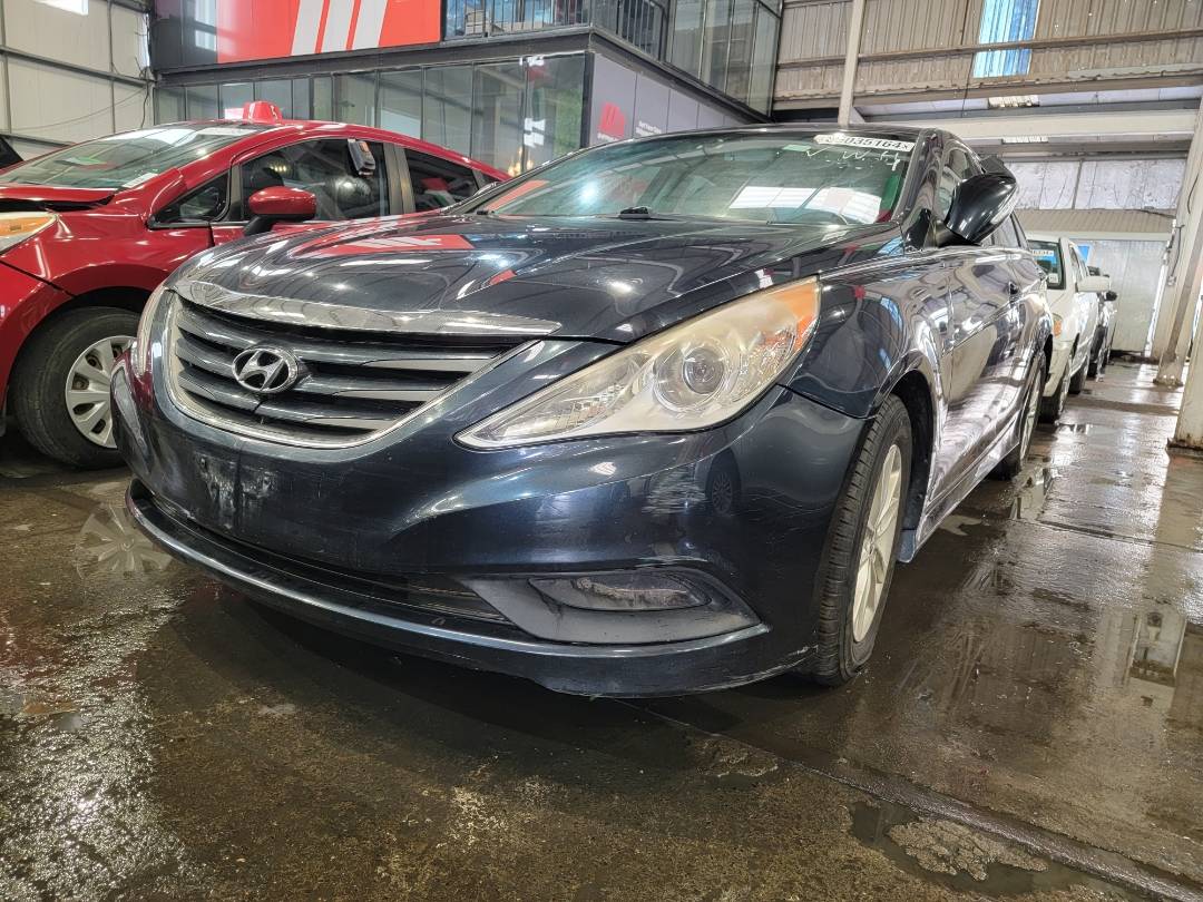 2014 HYUNDAI SONATA — 142090 Miles — Lot 885984 — Main - Marhaba Auctions Used Cars - Image 5