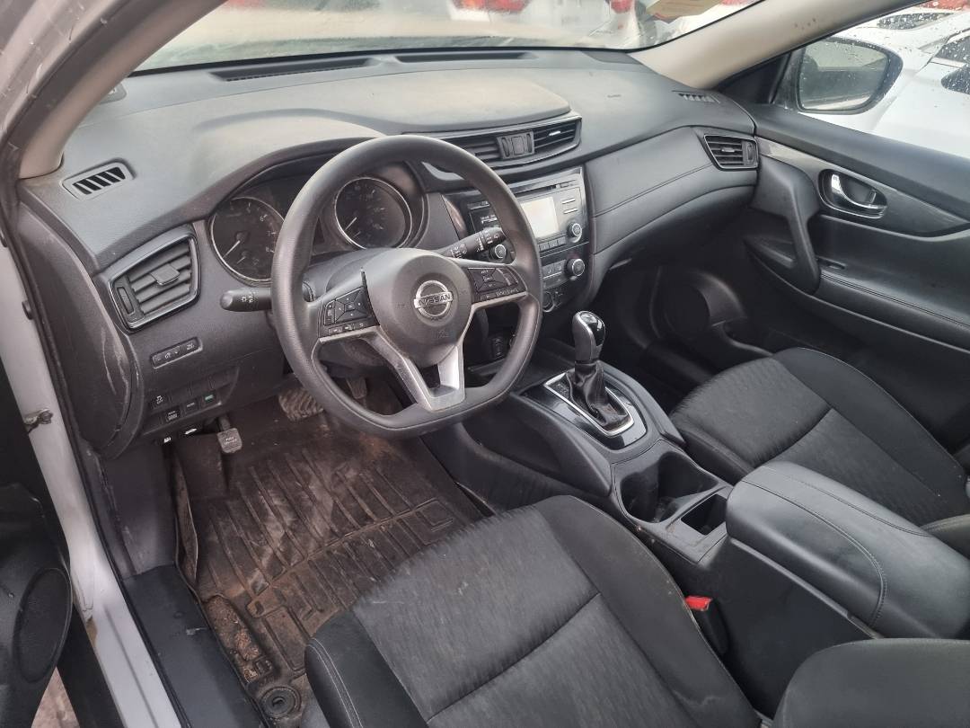 NISSAN ROGUE 2017 - Marhaba Auction Used Cars - Image 8