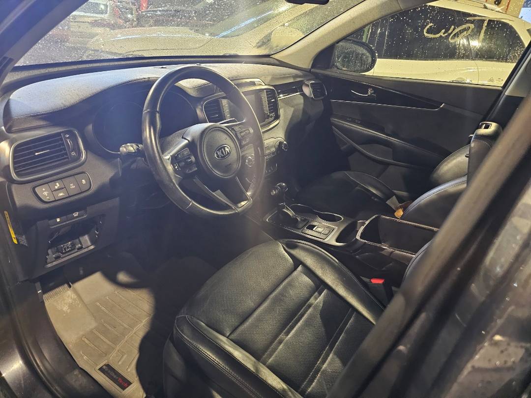 KIA SORENTO 2017 - Marhaba Auction Used Cars - Image 7