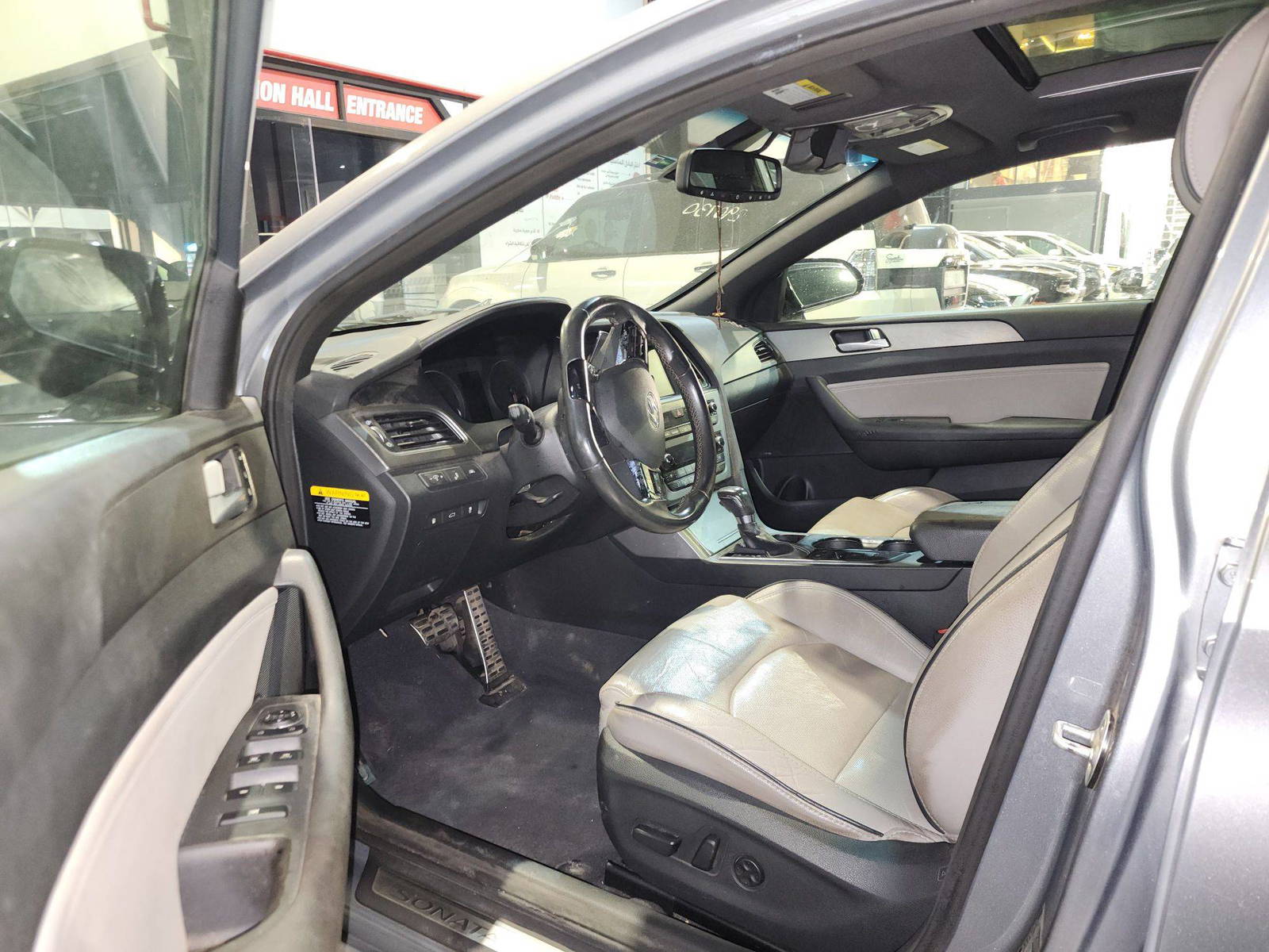 2015 HYUNDAI SONATA — 151452 Miles — Lot 290730 — Al Quoz - Marhaba Auctions Used Cars - Image 9