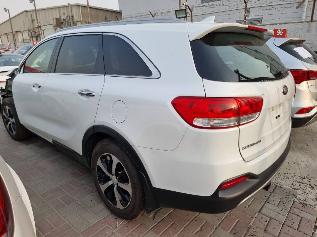 KIA SORENTO 2017 - Marhaba Auction Used Cars - Image 11