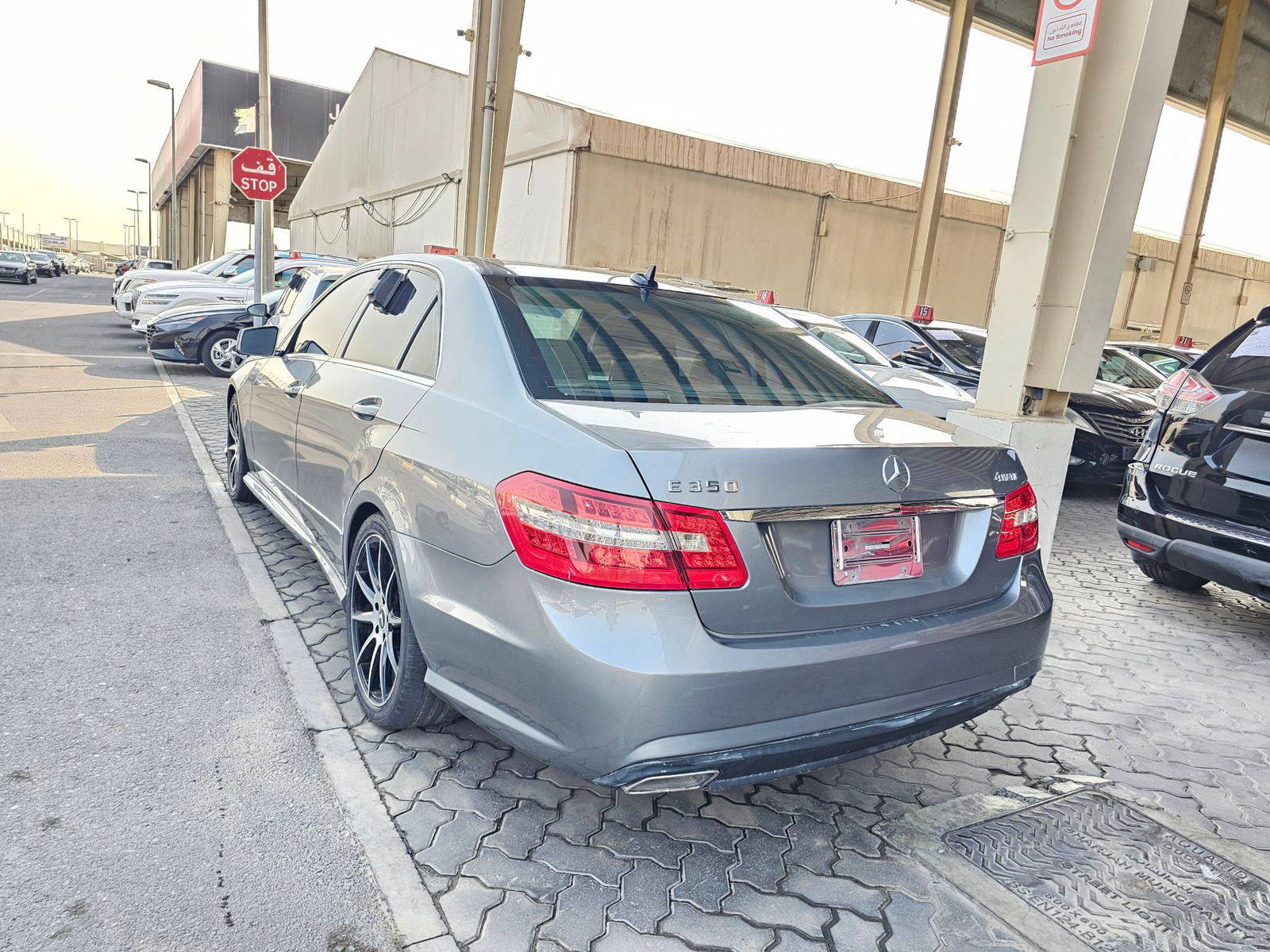 2011 MERCEDES BENZ E 350 — 139110 Miles — Lot 5BA354296 — Souq - Marhaba Auctions Used Cars - Image 5