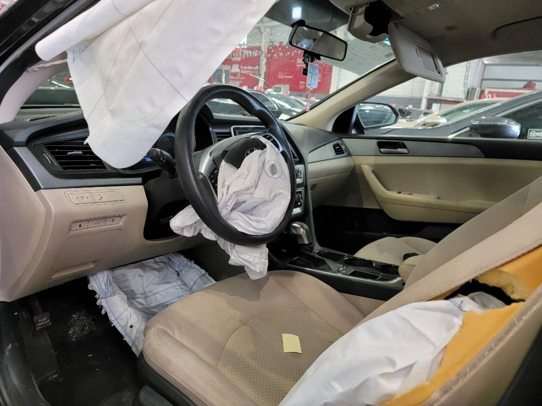 2019 HYUNDAI SONATA — 97595 Miles — Lot 40864055 — Main - Marhaba Auctions Used Cars - Image 6