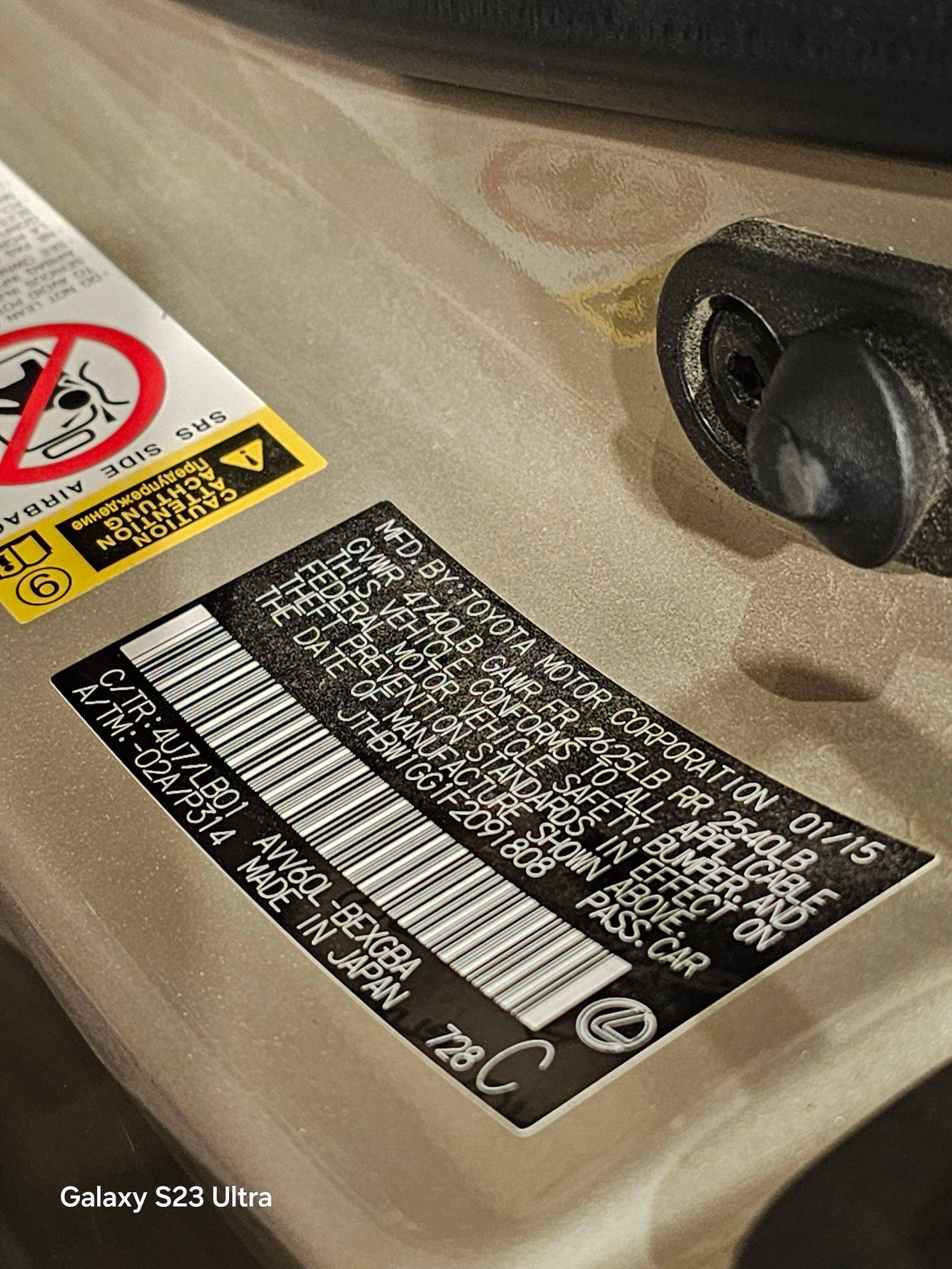 LEXUS ES 300H 2015 - Marhaba Auction Used Cars - Image 8