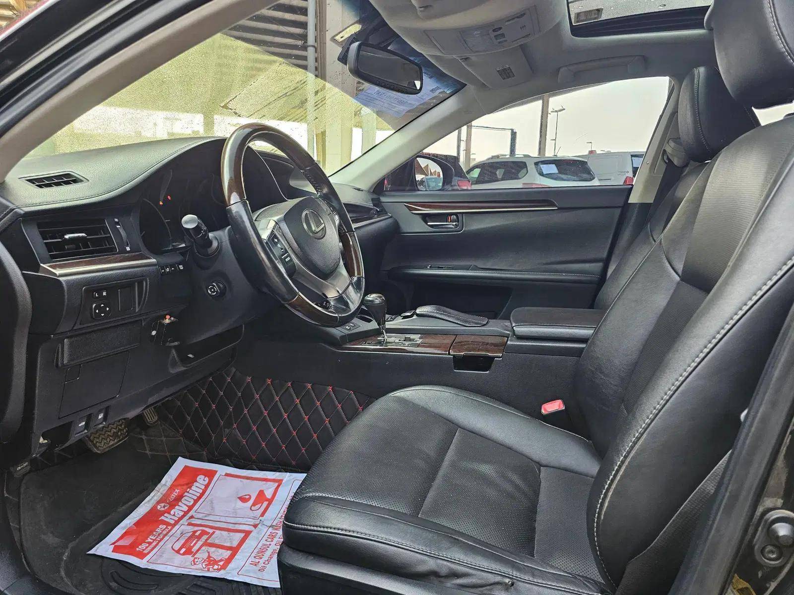 2014 LEXUS ES 300H — 201951 Miles — Lot XE2043724 — Souq - Marhaba Auctions Used Cars - Image 10