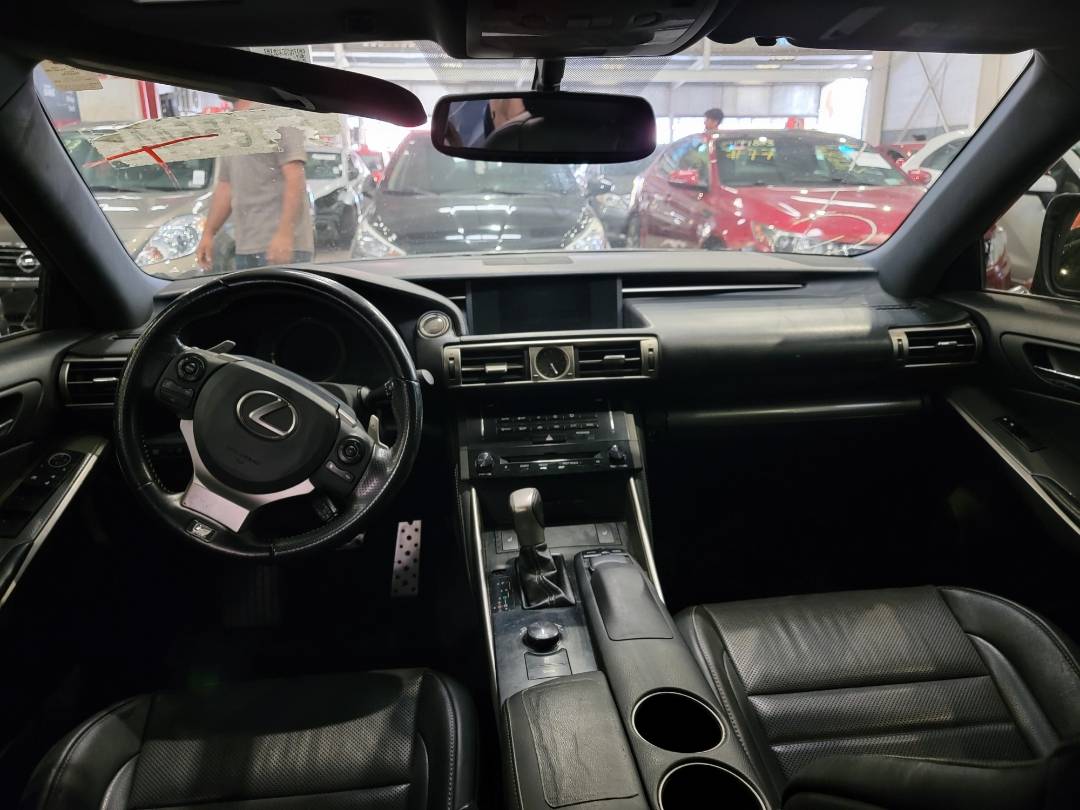 2014 LEXUS IS 250 — 98903 Miles — Lot 7E5026726 — Main - Marhaba Auctions Used Cars - Image 8