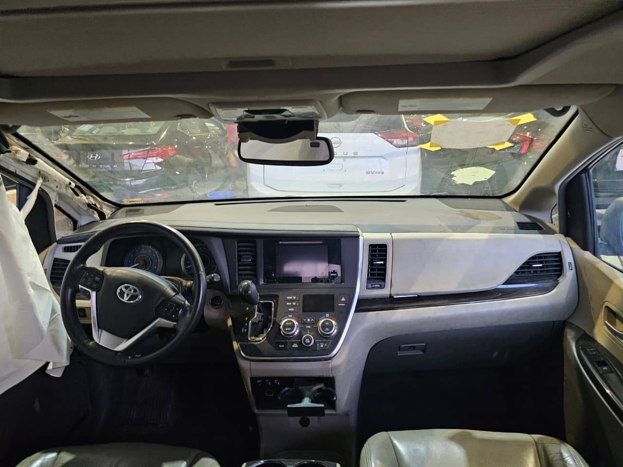 2015 TOYOTA SIENNA — 204991 Miles — Lot S570307 — Main - Marhaba Auctions Used Cars - Image 7