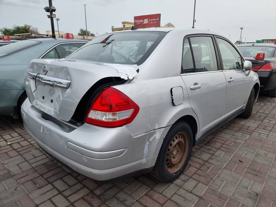 2008 NISSAN VERSA — 147145 KM — Lot 215487 — Ind. 12 - Marhaba Auctions Used Cars - Image 5