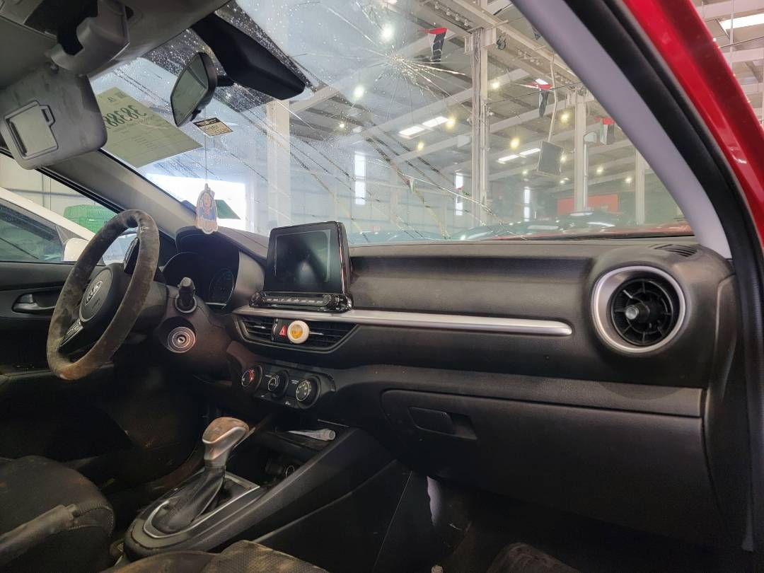 2020 KIA FORTE — 103496 Miles — Lot 38388791 — Souq - Marhaba Auctions Used Cars - Image 5
