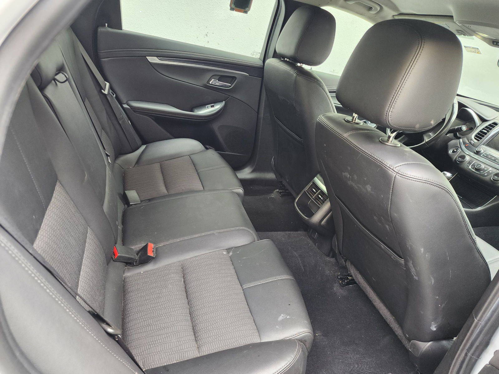 2019 CHEVROLET IMPALA — 114950 Miles — Lot 125478 — Al Quoz - Marhaba Auctions Used Cars - Image 7