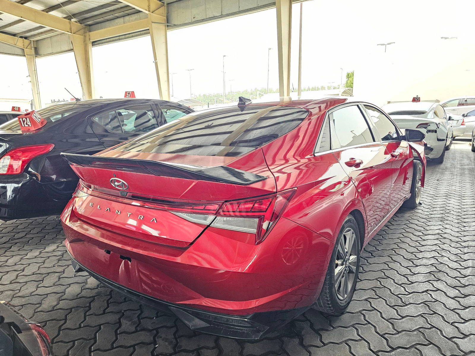 2021 HYUNDAI ELANTRA — 80718 Miles — Lot MH006936 — Souq - Marhaba Auctions Used Cars - Image 3